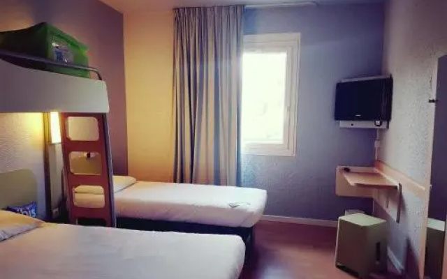 ibis budget Arles Palais des Congrès