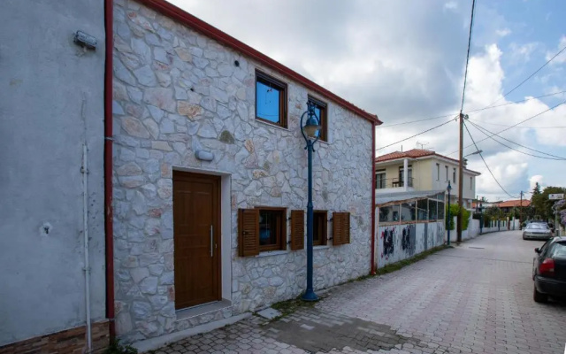 Nymphes House Pefkochori