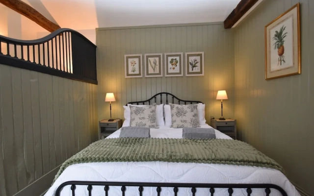 Buttercup Cottage