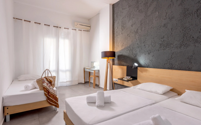 Azure Mare Hotel