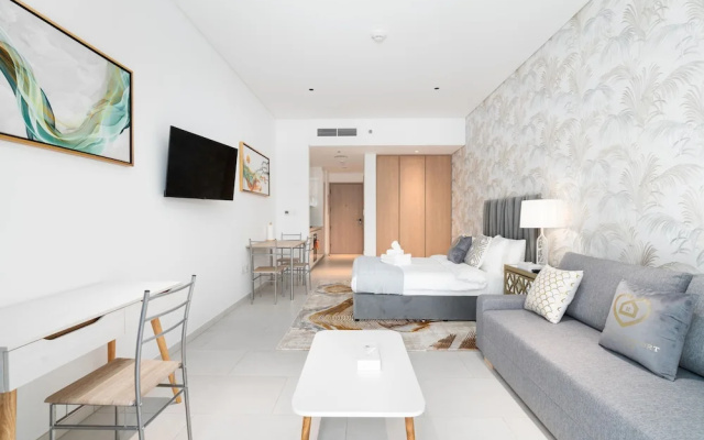 GLOBALSTAY. New Marquise Square Building in Business Bay
