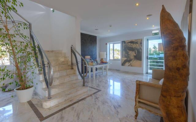 Amazonia Estoril Hotel вид на фасад