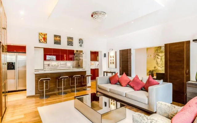 Garden Apartment in Central London
