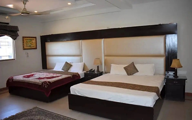 The Elegant Hotel