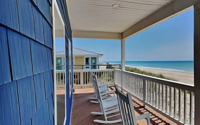 Pelican Landing by Topsail Realty