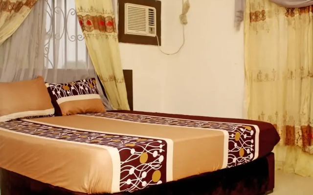 Hevee Hotels and Suites
