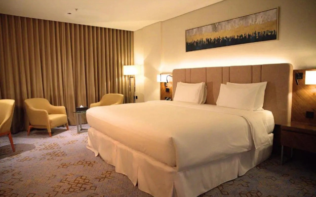 Midpoint Hotel