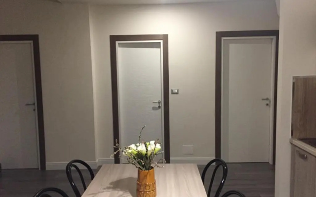 Poloni Apartment