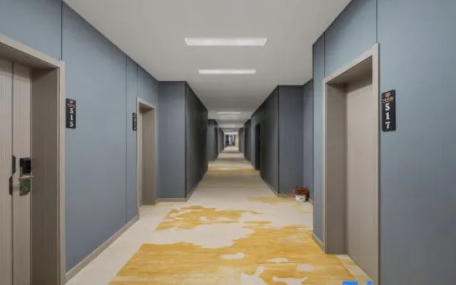 Wuhu Qingyaju Customized Hotel (Fangte Nanxiang Wan Store)