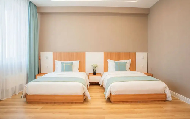 Link Hotel