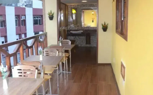 Vitória Praia Hotel