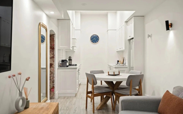 Gordon House Apartments