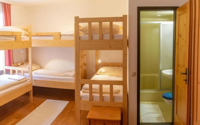 Hotel-Gasthof Sandwirt