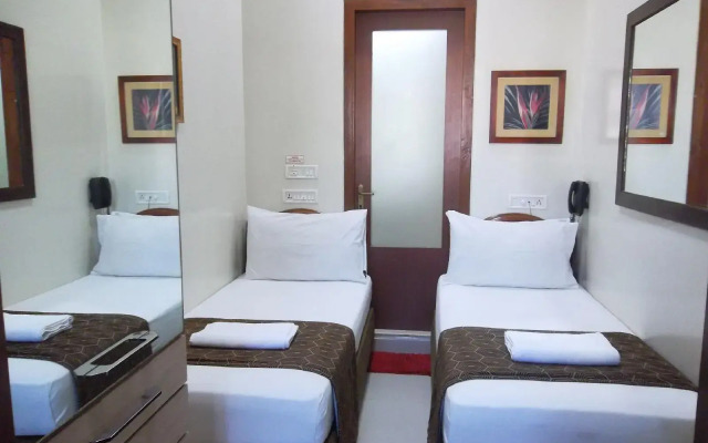 Elphinstone Hotel