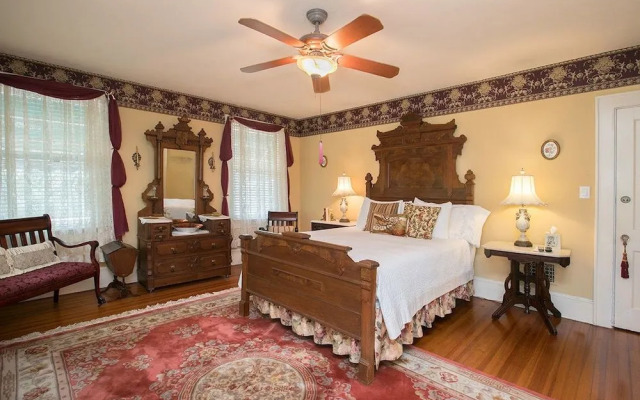Magnolia Inn B&B