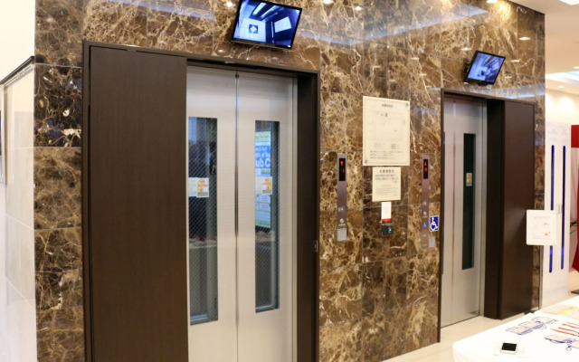 Toyoko Inn Shin Osaka Higashi Mikuni Station