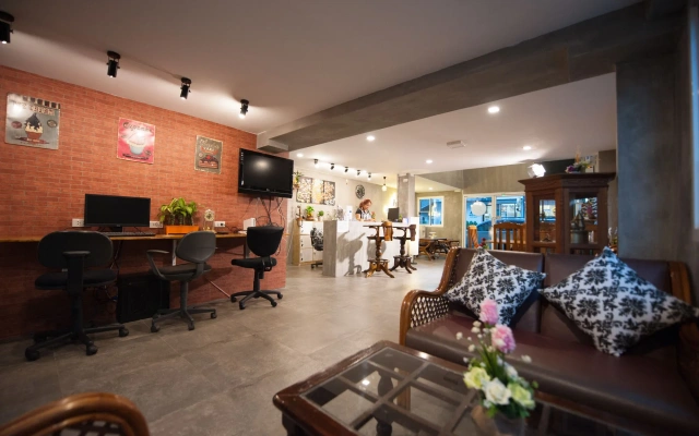 Hoppers Place Donmuang Room