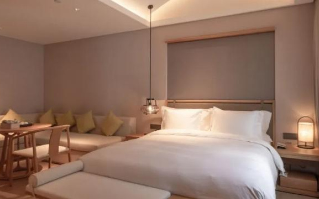 Xiangyuan Yungu Holiday Hotel