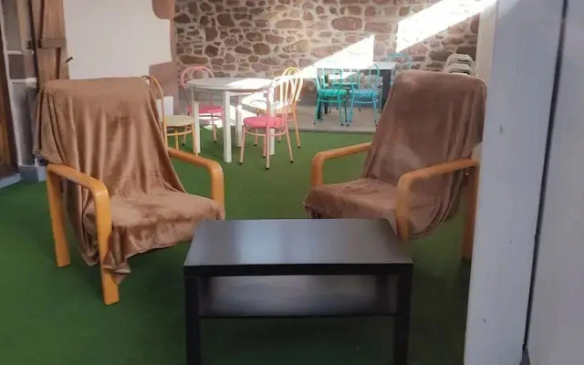 Hostal Mendaurpe