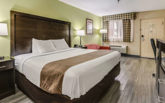 Quality Inn & Suites Dublin