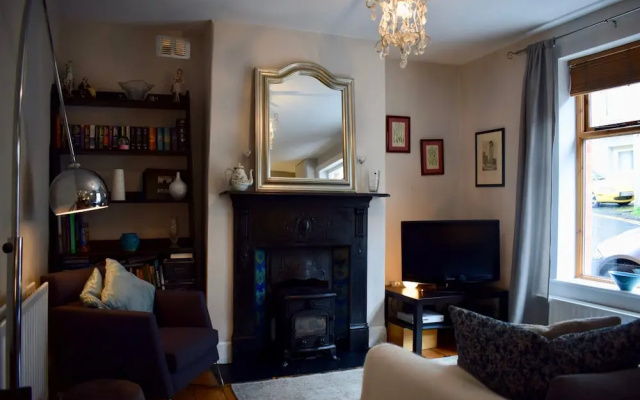 Central 2 Bedroom Dublin Home