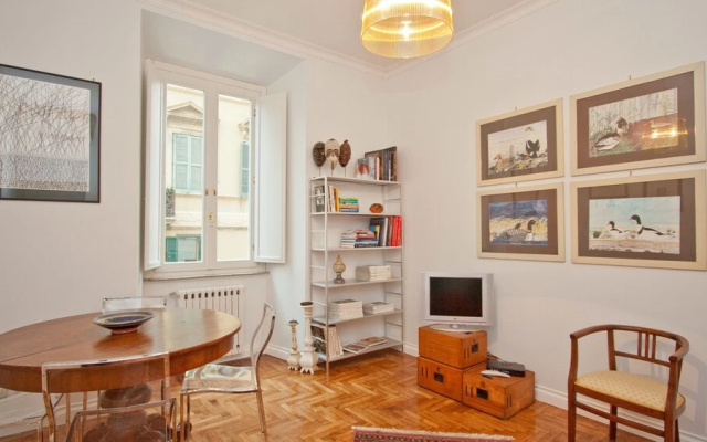 Maximum Apartment