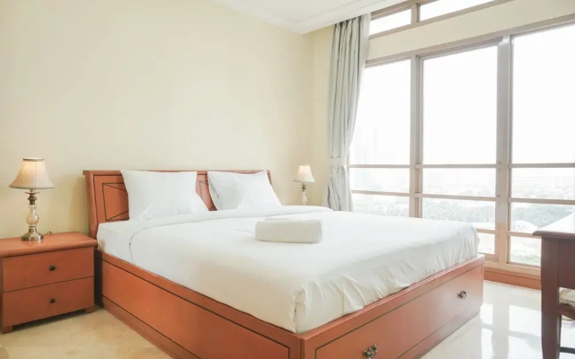 Big and Cozy 2Br + 1 at Somerset Grand Citra Apartment