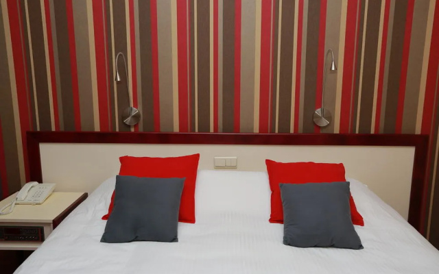Hotel La Reine