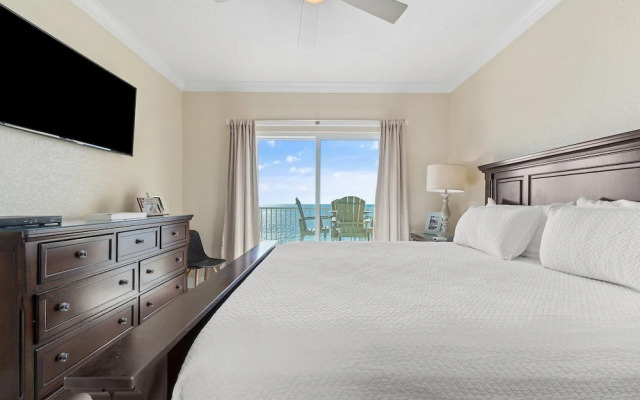 Crystal Shores West 902