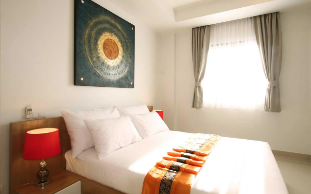 Surin Sabai Condominium