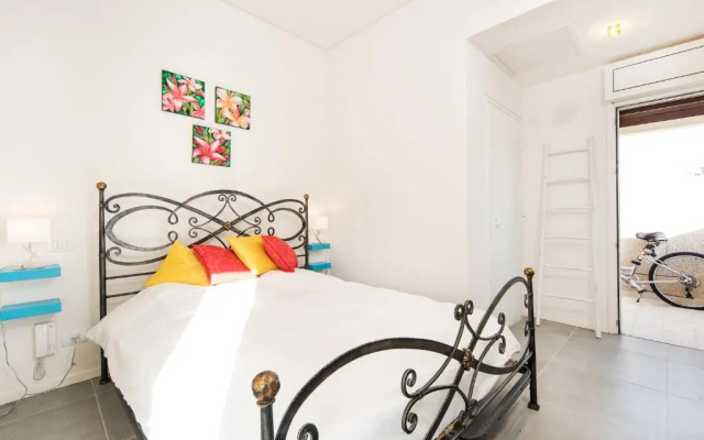 Stunning 1Bd w/ Balcony by Sea N' Rent