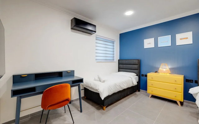 Art Deco Apartment in Central Sliema