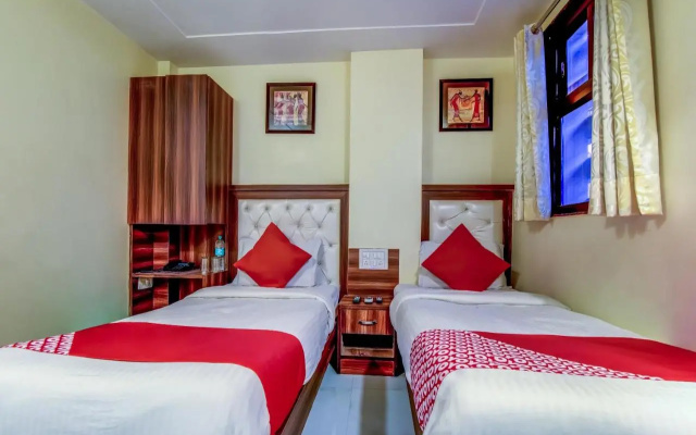 Hotel Sarthak Palace