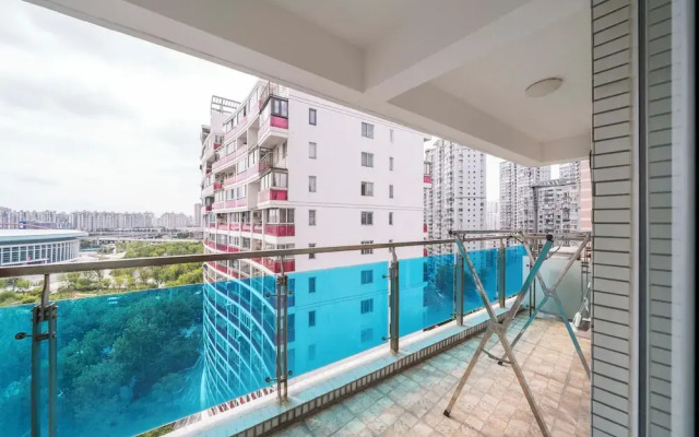 Tyms Xujiahui Modern 1BR APT