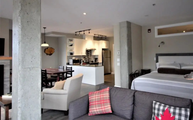 Whiskey Landing Lodge