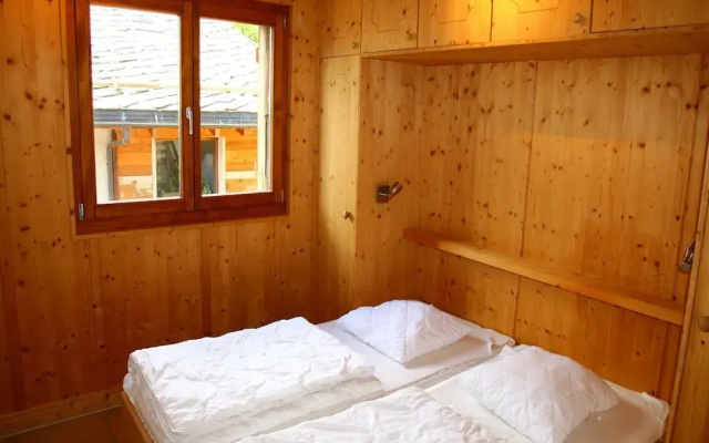 Cozy Apartment With Rhone Valley View