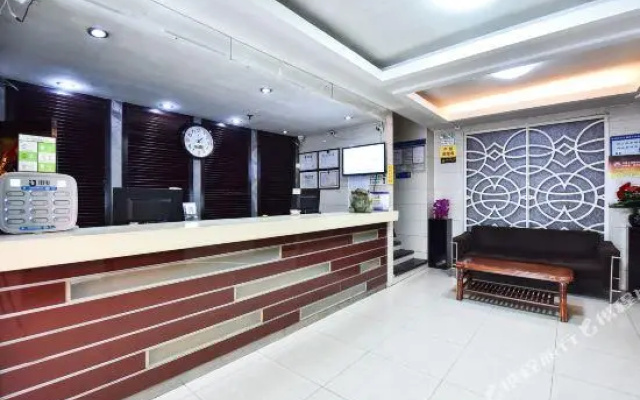 Sheng Gao Chain Hotel (Beijing Fengtai East Street)