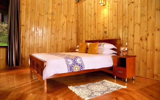 Bird Hill Resort Ug