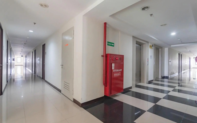 RedDoorz Apartment @ Tamansari Panoramic Soekarno Hatta 3
