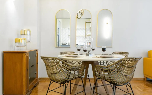 NEW #4 DESIGN LUXURY apt