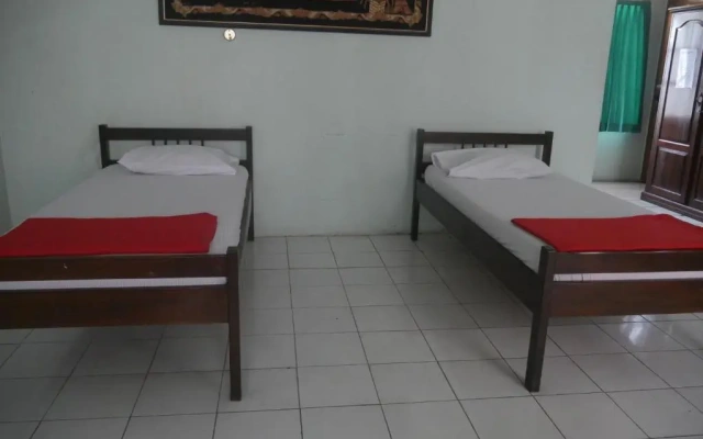 Hotel Garuda near Alun Alun Banjarnegara