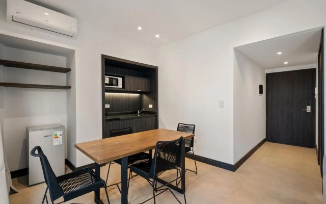 La Vie Suite Madero
