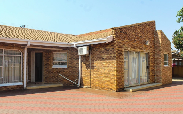 Mosele wa Pula Guesthouse