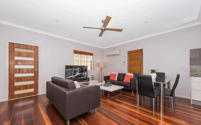 2 bedroom cottage