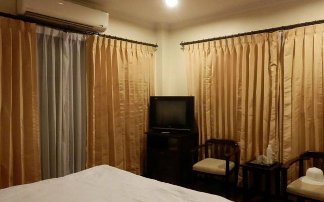 Vayakorn Inn
