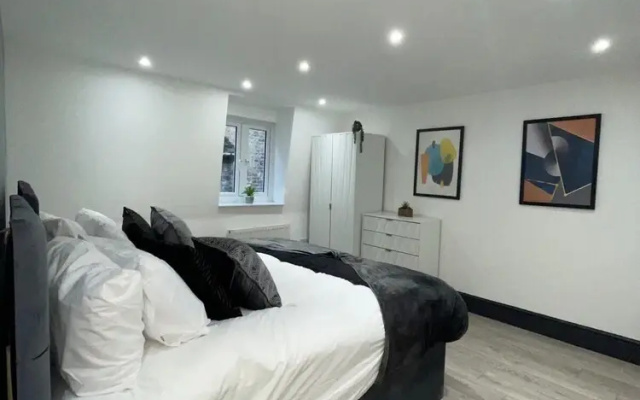 Abacus House Apartments