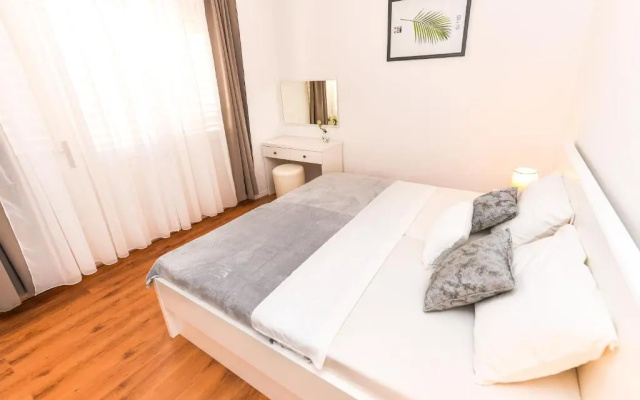 Apartments Ankica