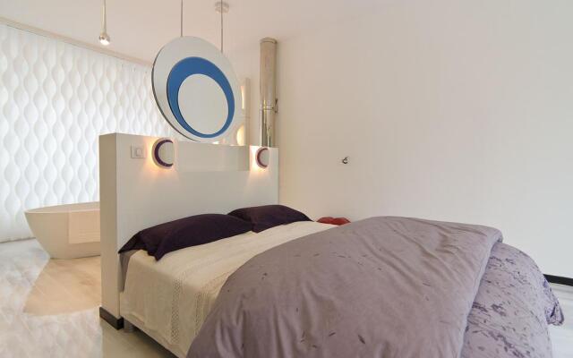 Отель Studios Paris Bed & Breakfast Le Jardin de Montmartre Париж комната для гостей