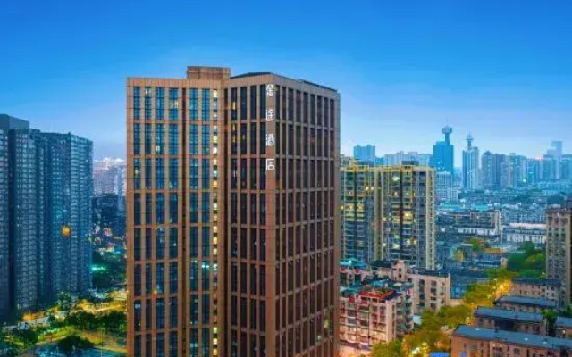 Jintu Hotel (Longshan Fifth Avenue Subway Station Store in Yiyang Hospital, Changsha)