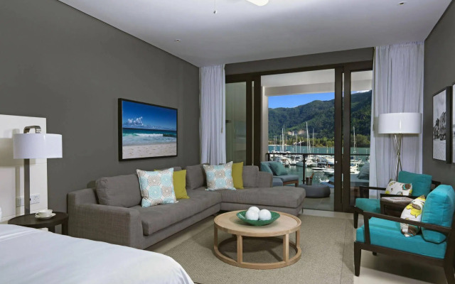 Eden Bleu Hotel